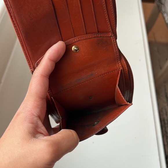 louis Vuitton Epi Snap fold wallet - Picture 8 of 9